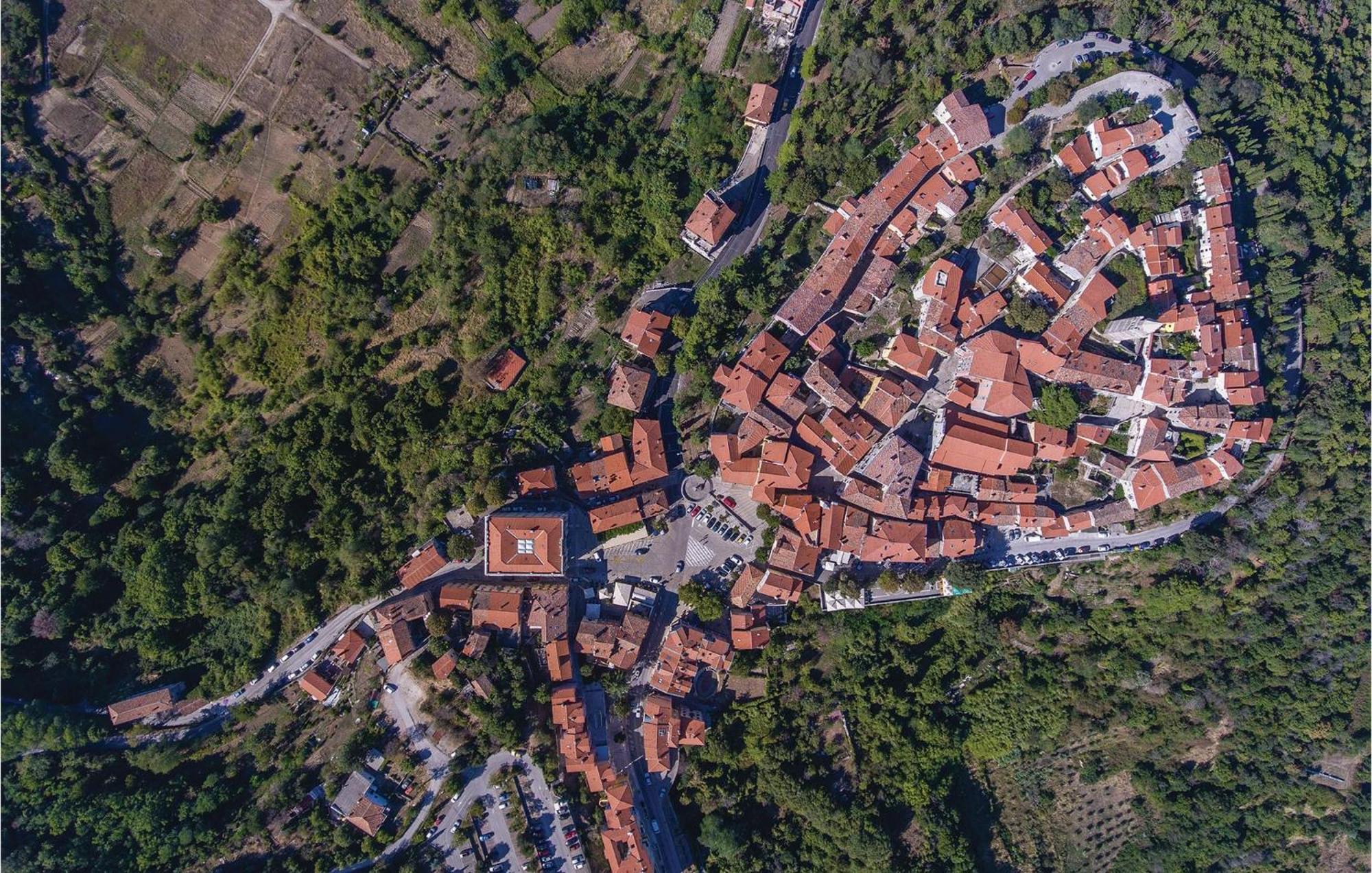 Amazing Apartment In Rabac With Wifi Raša Kültér fotó