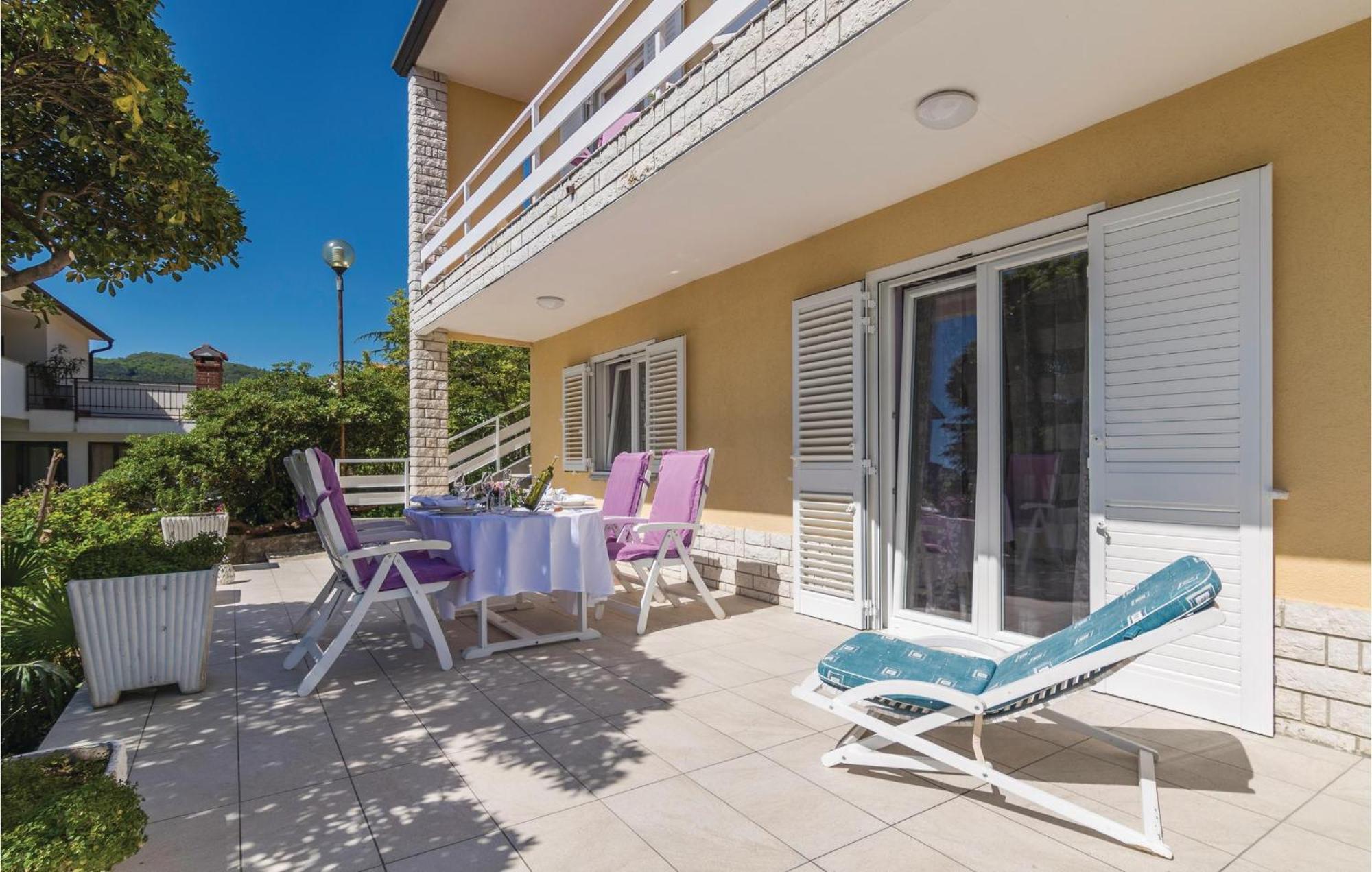 Amazing Apartment In Rabac With Wifi Raša Kültér fotó