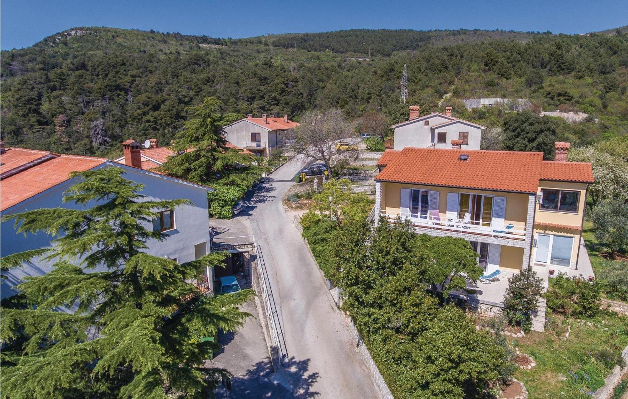 Amazing Apartment In Rabac With Wifi Raša Kültér fotó